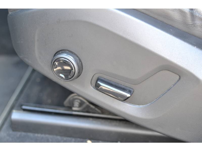 Volvo XC60 - Photo 25