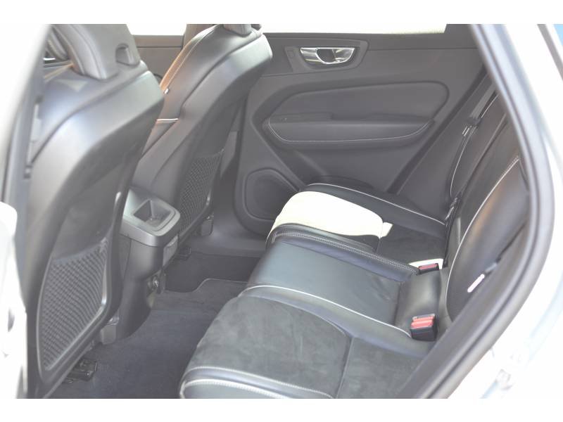 Volvo XC60 - Photo 26