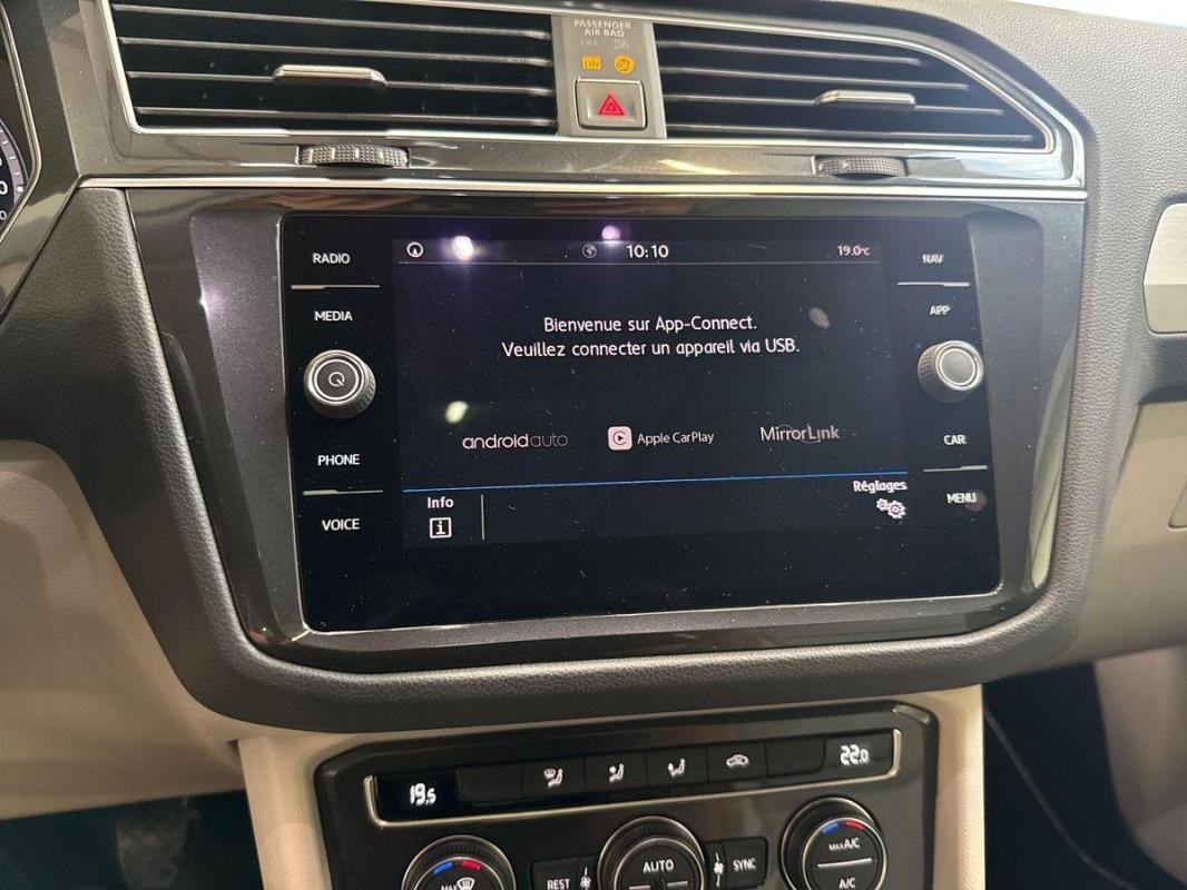 Volkswagen Tiguan - Photo 17