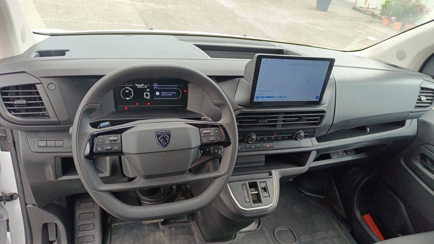 Peugeot Expert - Photo 11