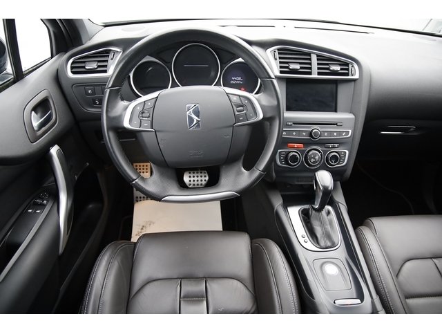 DS DS 4 - Photo 16