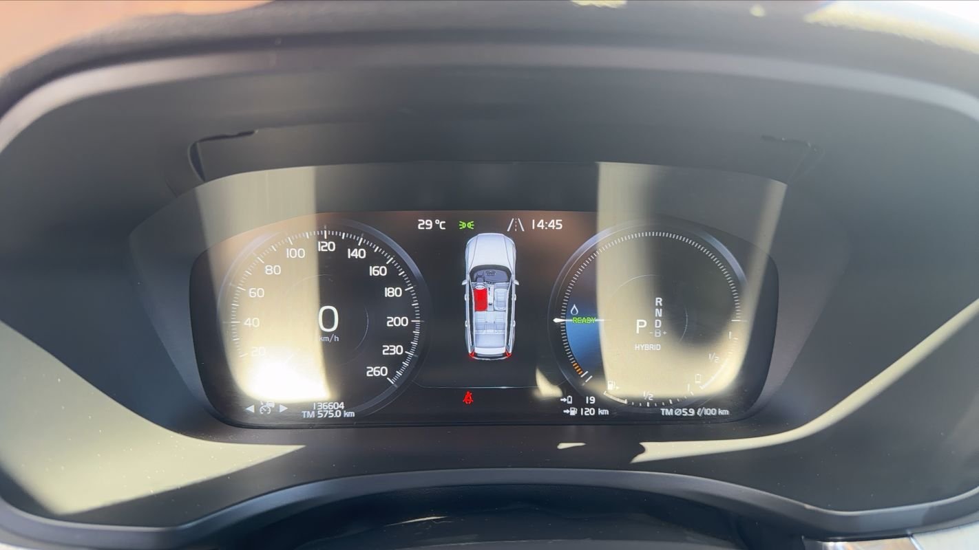 Volvo V60 - Photo 12