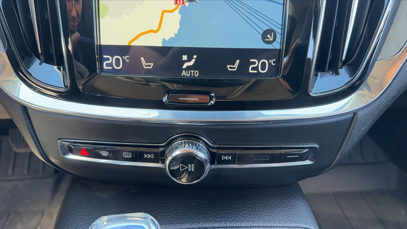 Volvo V60 - Photo 13