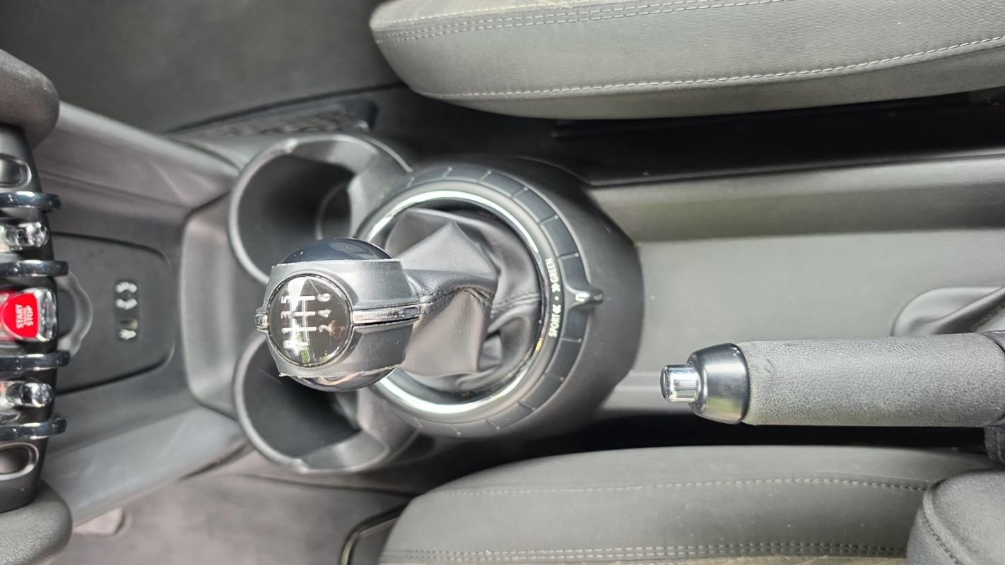 Mini Cabrio - Photo 27