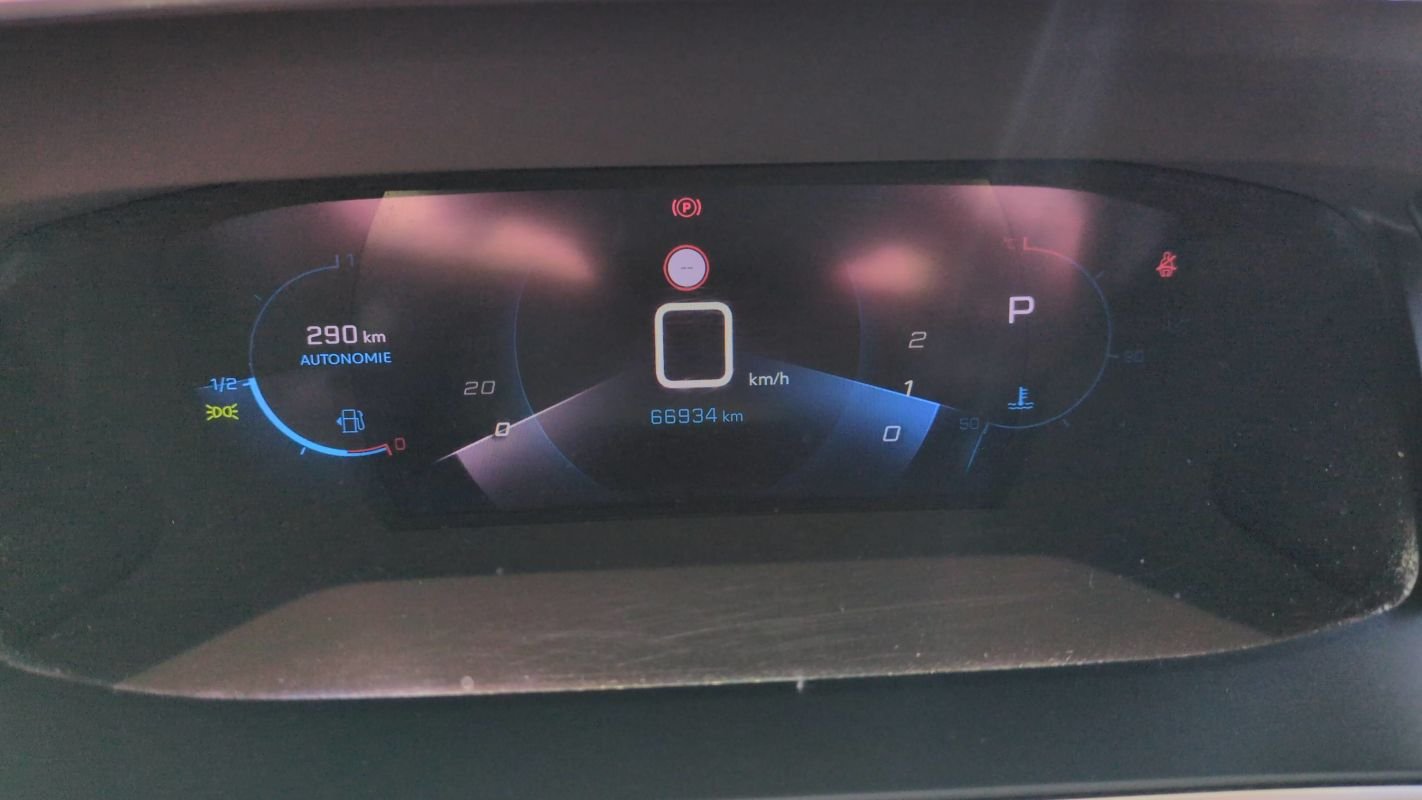 Peugeot 208 - Photo 12