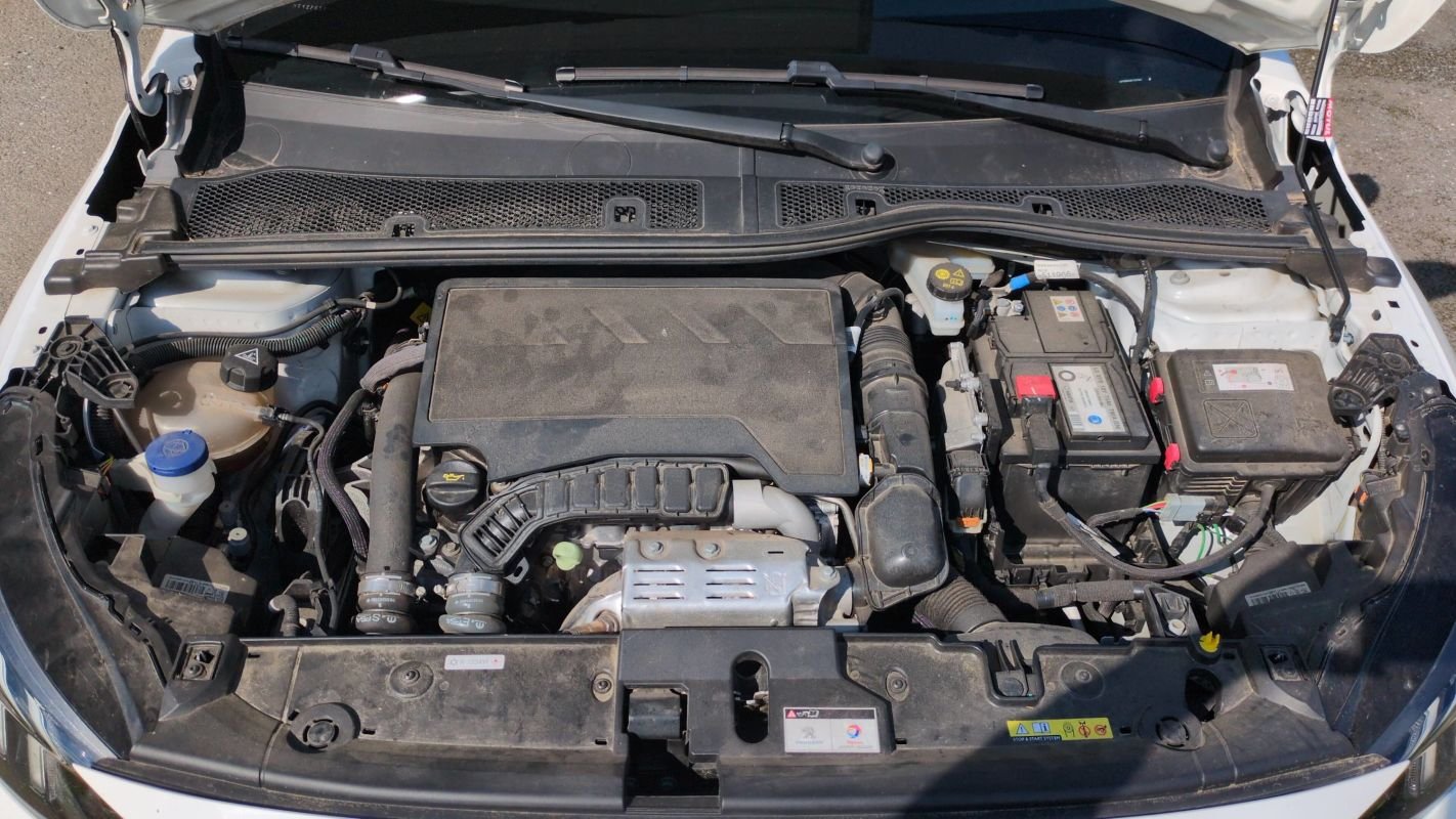 Peugeot 208 - Photo 15