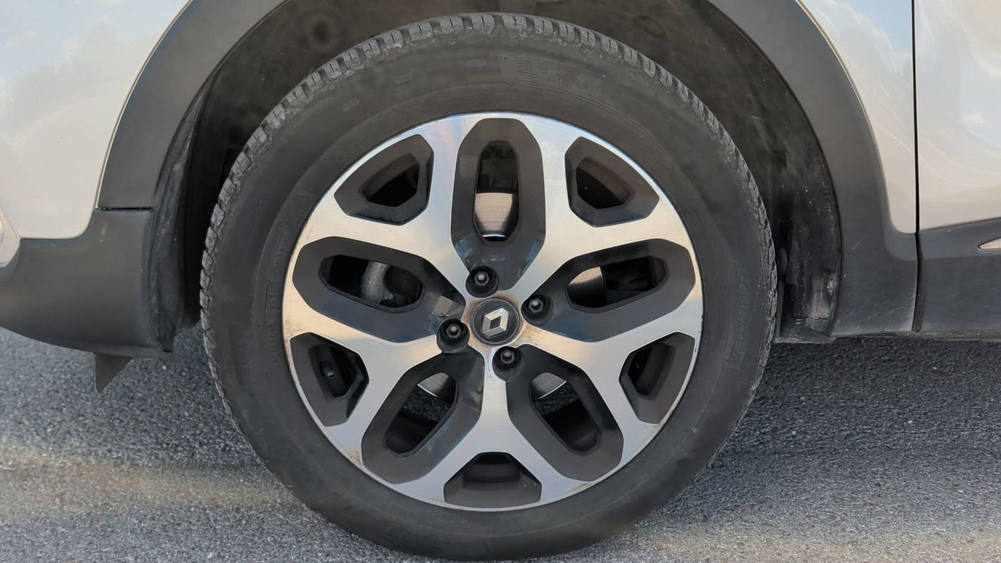 Renault Captur - Photo 18
