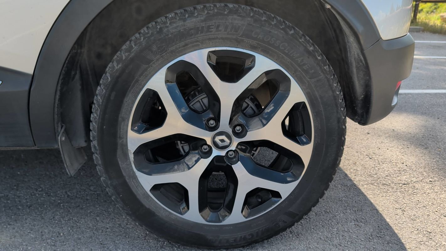 Renault Captur - Photo 19