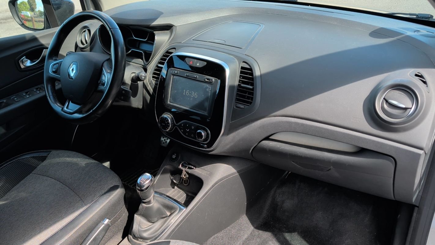 Renault Captur - Photo 10