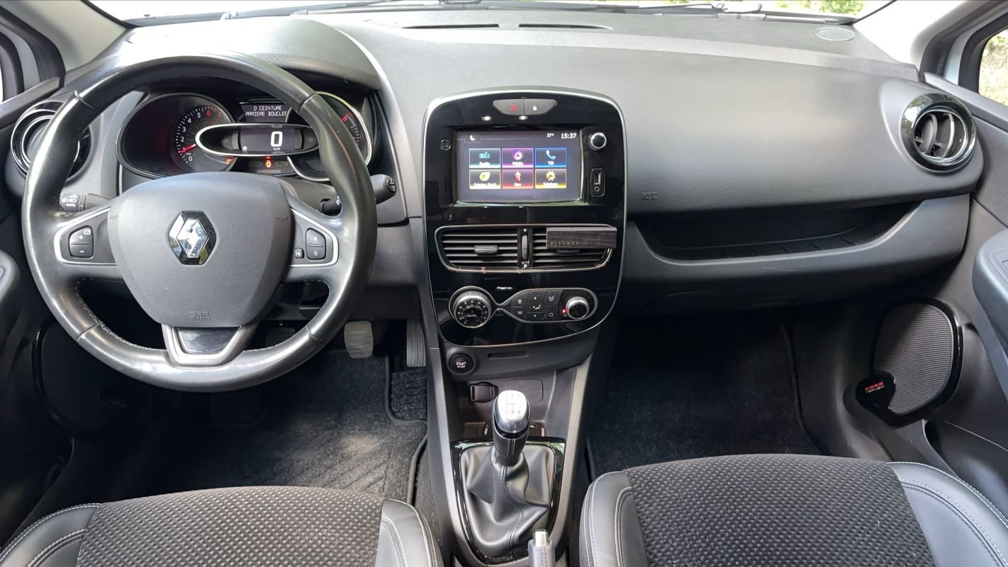Renault Clio - Photo 11
