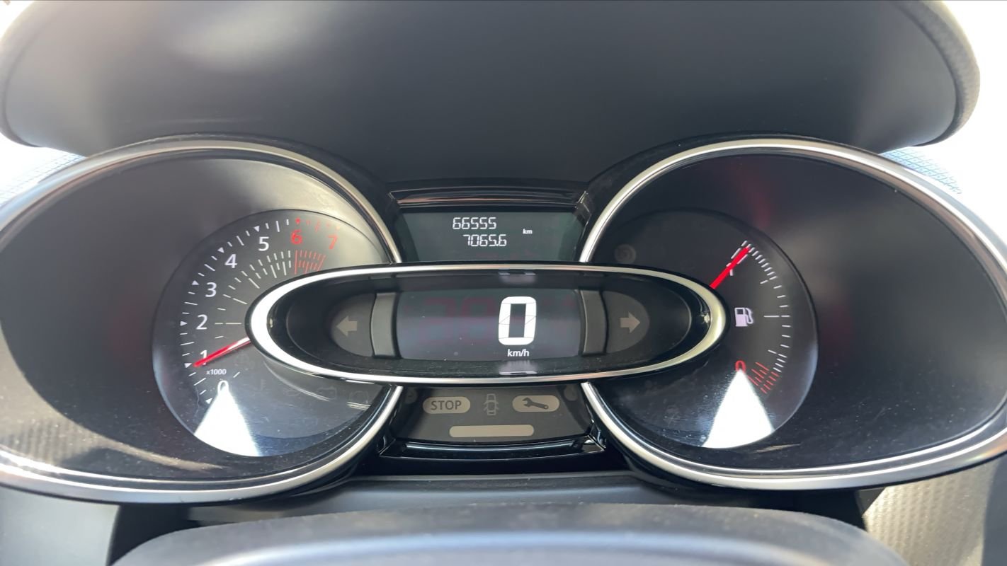 Renault Clio - Photo 12