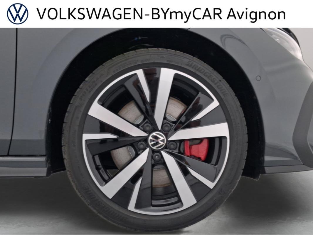 Volkswagen Golf - Photo 20