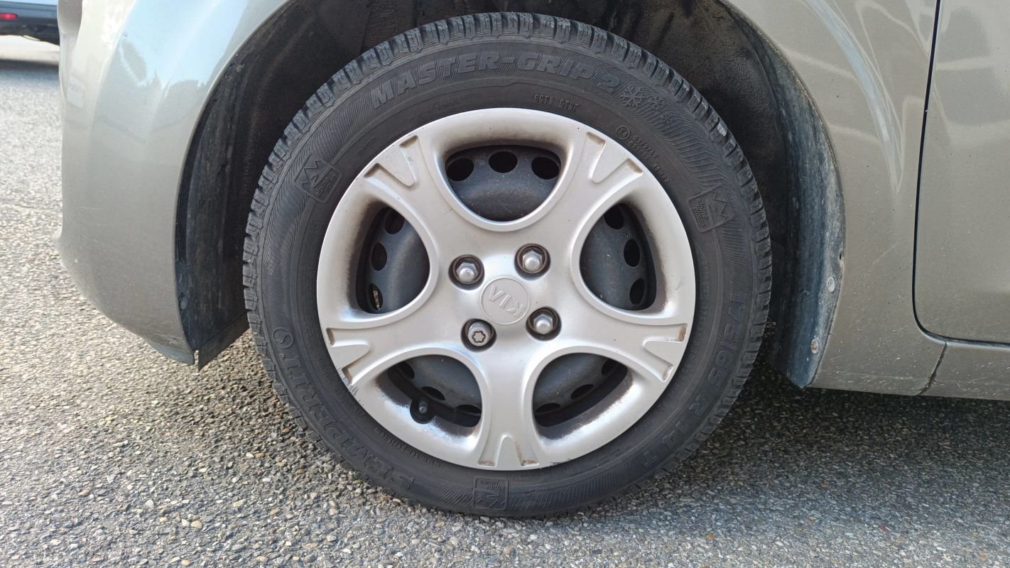 Kia Picanto - Photo 18