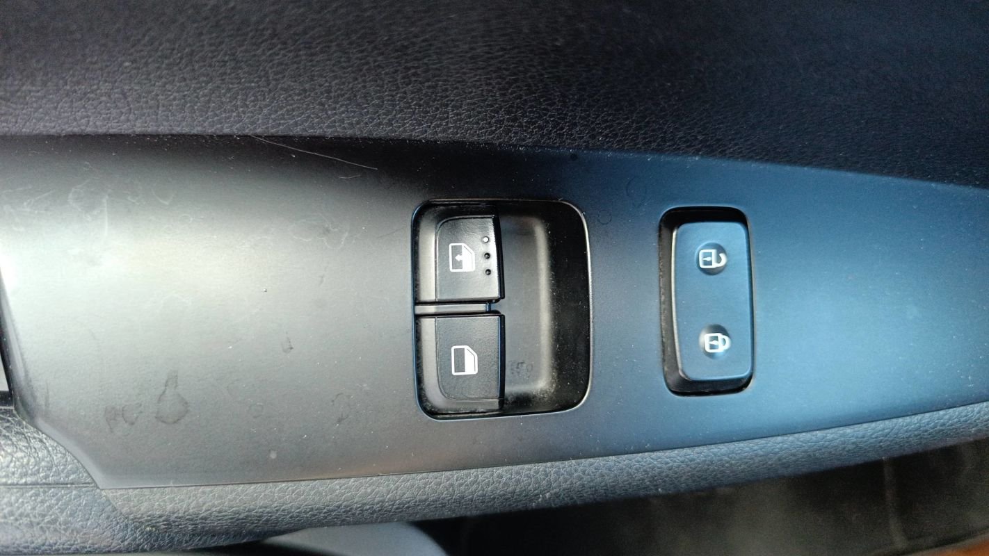 Kia Picanto - Photo 29