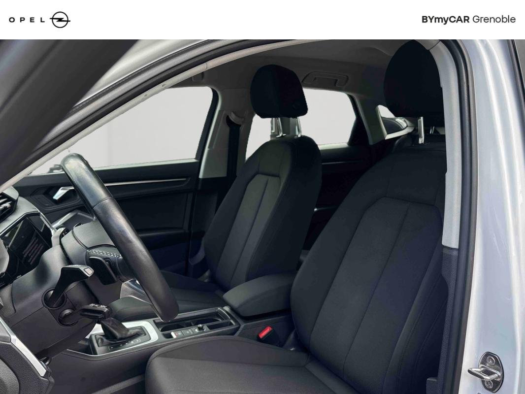 Audi Q3 Sportback - Photo 11