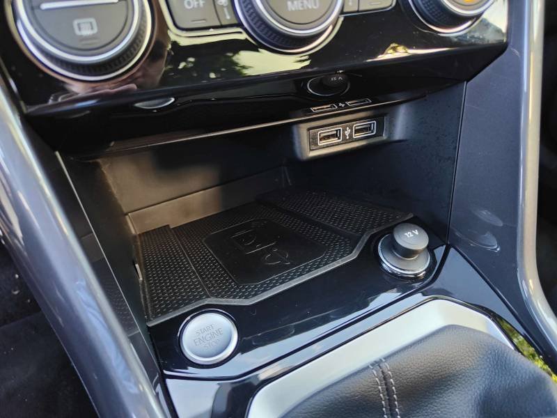 Volkswagen T-Roc - Photo 31