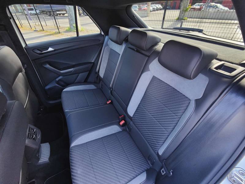 Volkswagen T-Roc - Photo 38