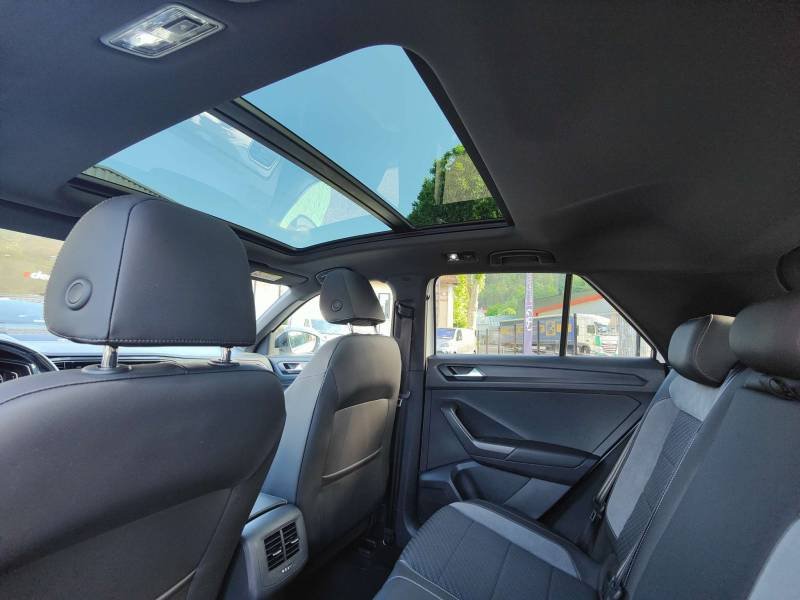 Volkswagen T-Roc - Photo 41