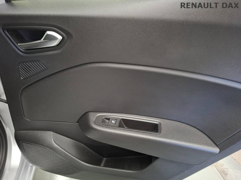 Renault Clio - Photo 27