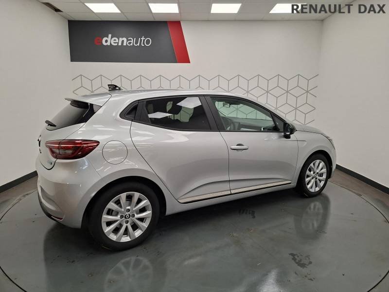 Renault Clio - Photo 17