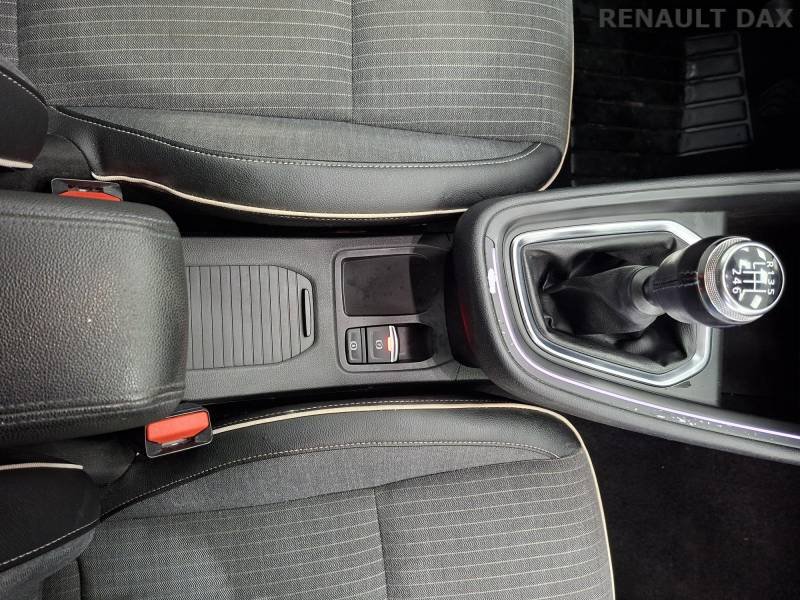 Renault Clio - Photo 30