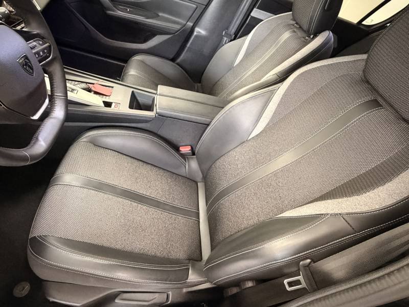 Peugeot 308 - Photo 18