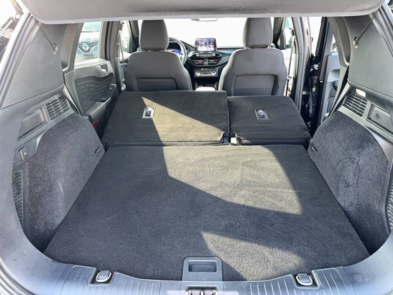 Ford Kuga - Photo 15
