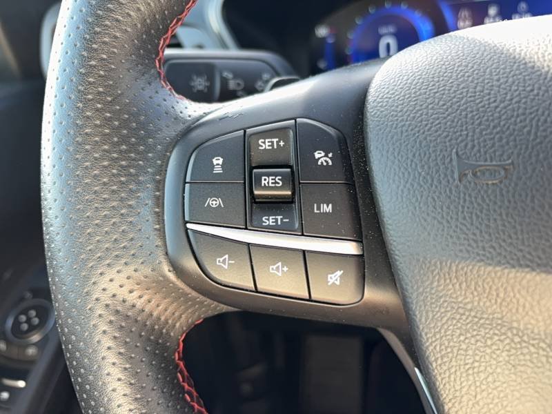 Ford Kuga - Photo 28