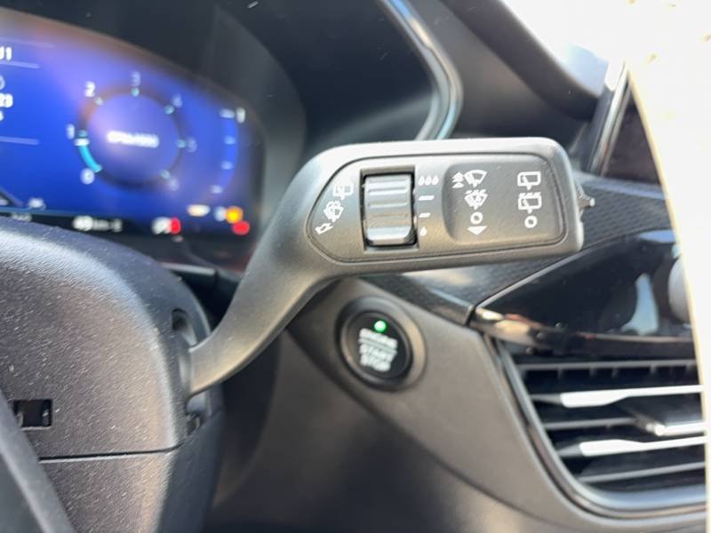 Ford Kuga - Photo 29