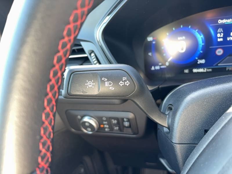 Ford Kuga - Photo 30