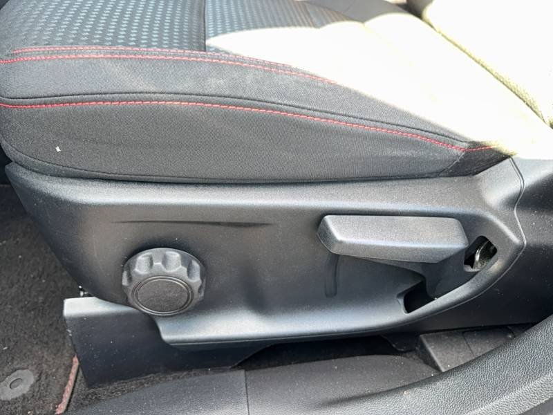 Ford Kuga - Photo 49