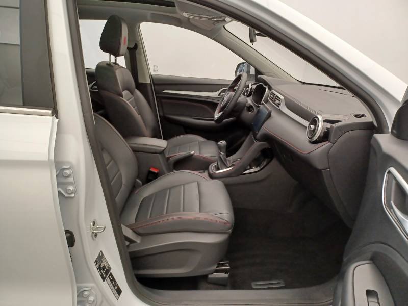 MG ZS - Photo 14