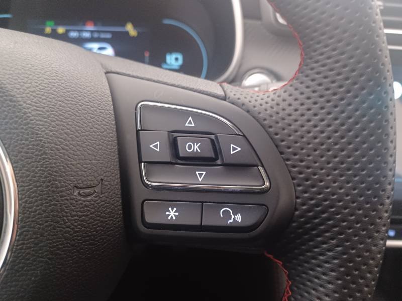 MG ZS - Photo 31