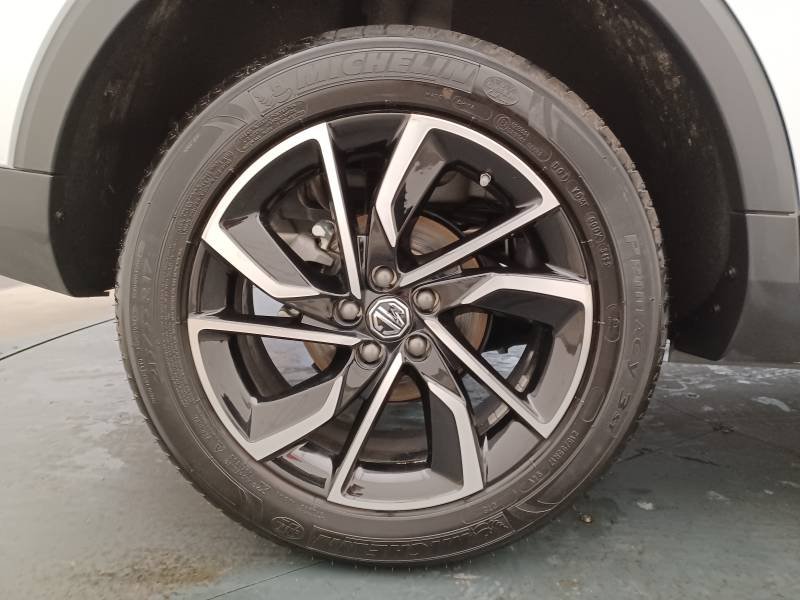 MG ZS - Photo 9