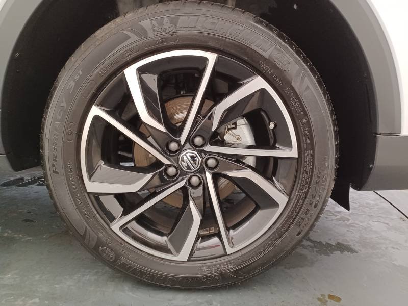 MG ZS - Photo 10