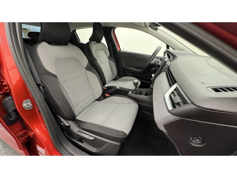 Renault Clio - Photo 13