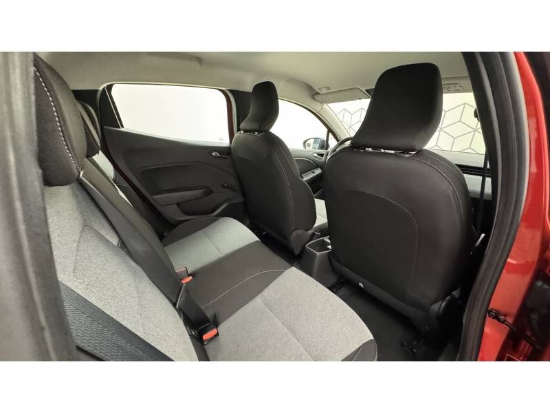 Renault Clio - Photo 18