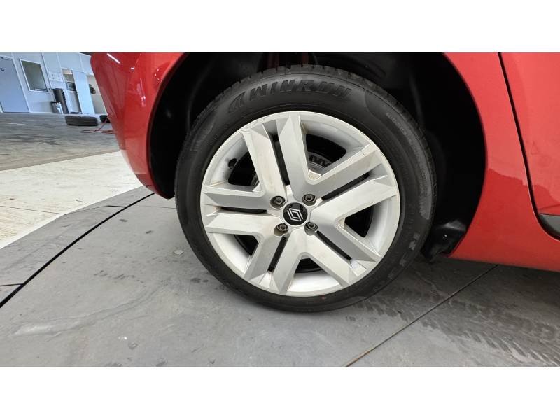 Renault Clio - Photo 19