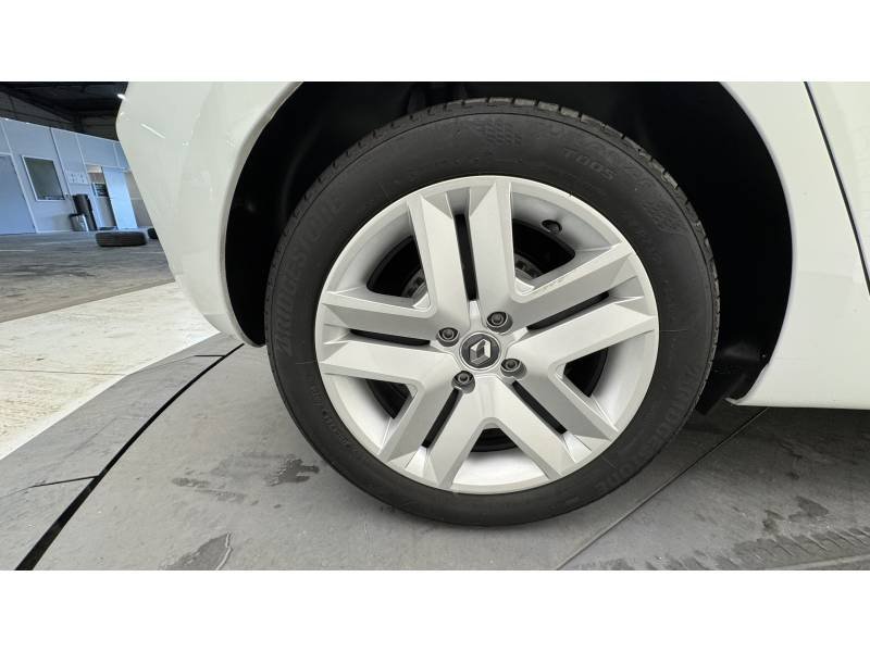 Renault Clio - Photo 19