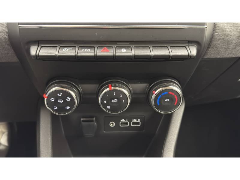 Renault Clio - Photo 28