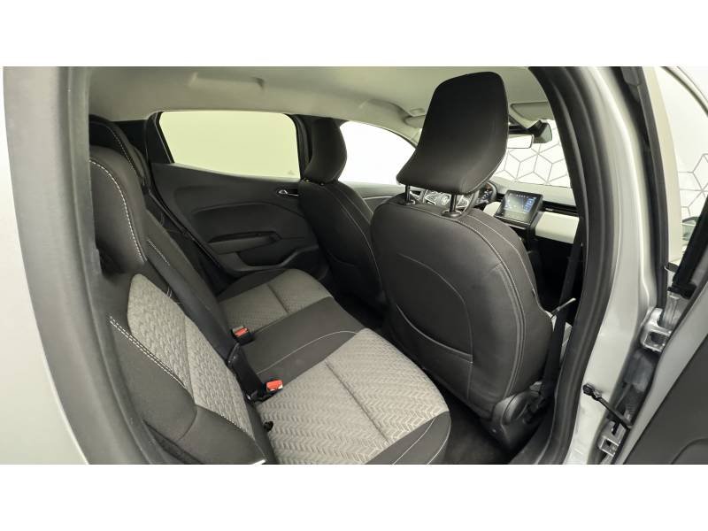 Renault Clio - Photo 18
