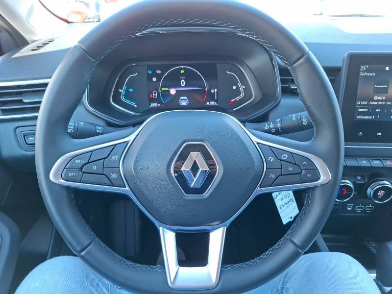 Renault Clio - Photo 16