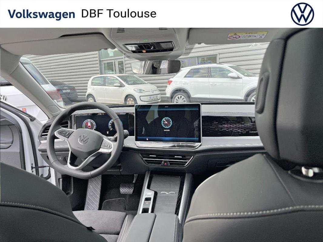 Volkswagen Passat - Photo 14