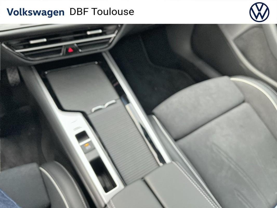 Volkswagen Passat - Photo 17