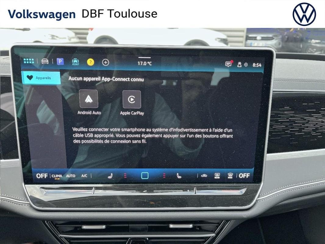 Volkswagen Passat - Photo 19