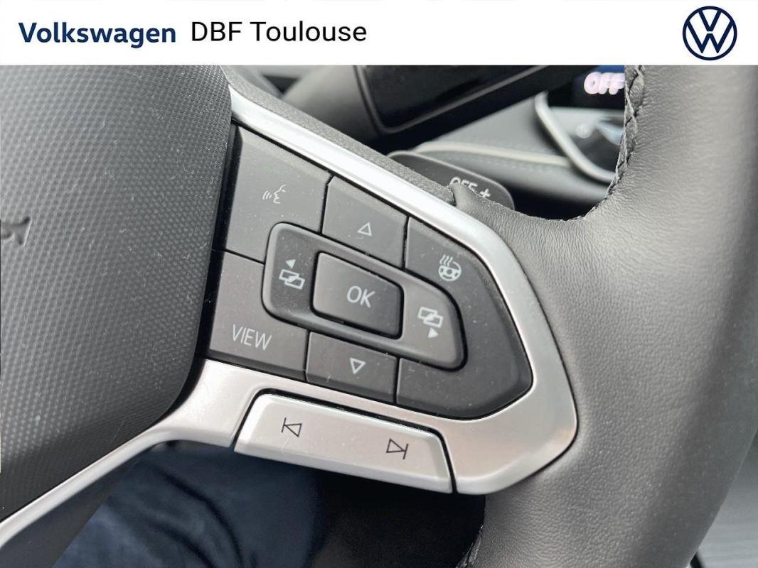 Volkswagen Passat - Photo 22