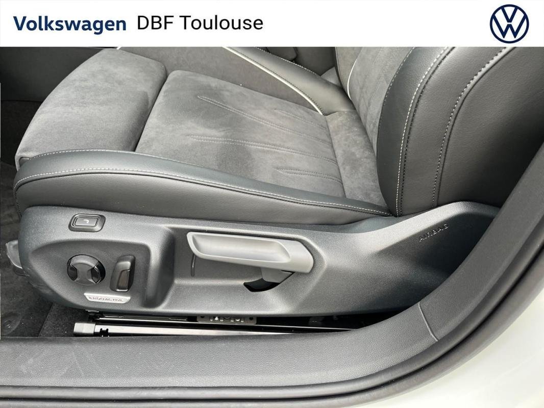 Volkswagen Passat - Photo 26