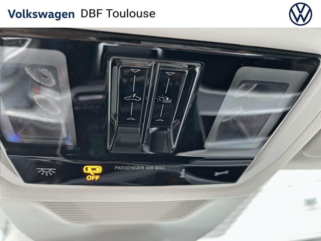 Volkswagen Passat - Photo 28