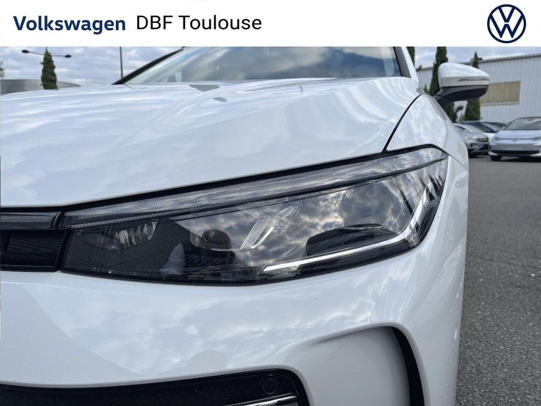 Volkswagen Passat - Photo 34