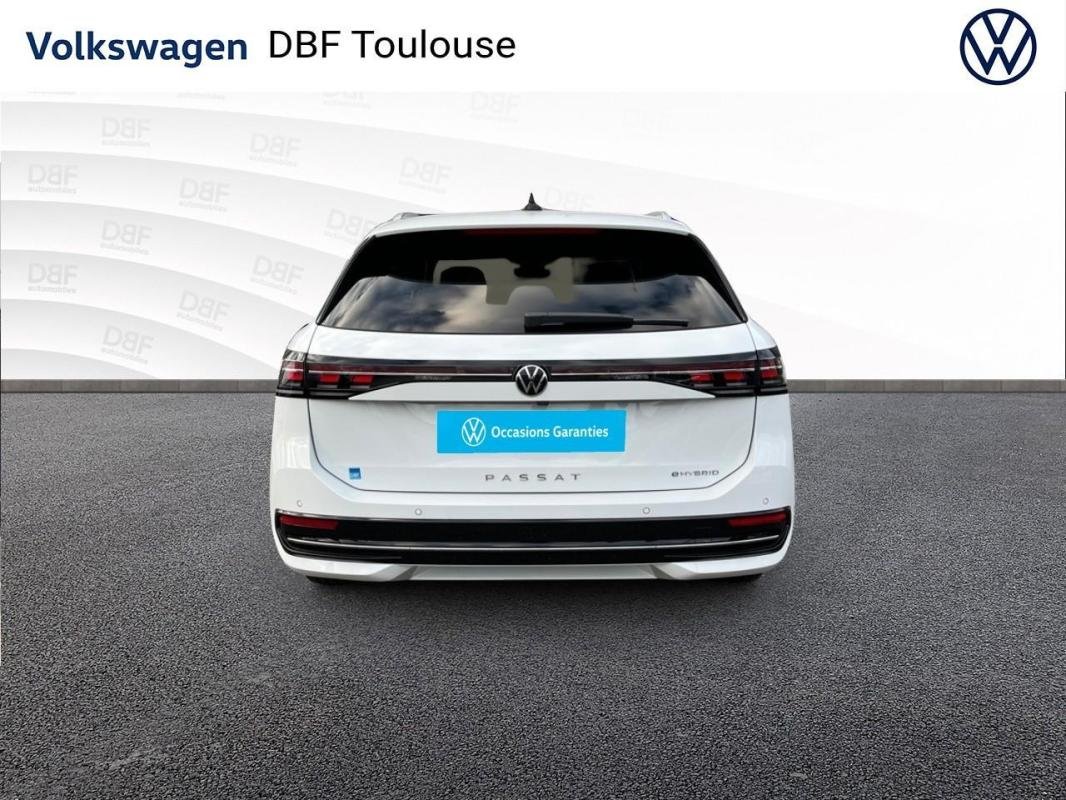 Volkswagen Passat - Photo 4
